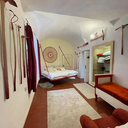 Statek - Kovarna * Uhersko